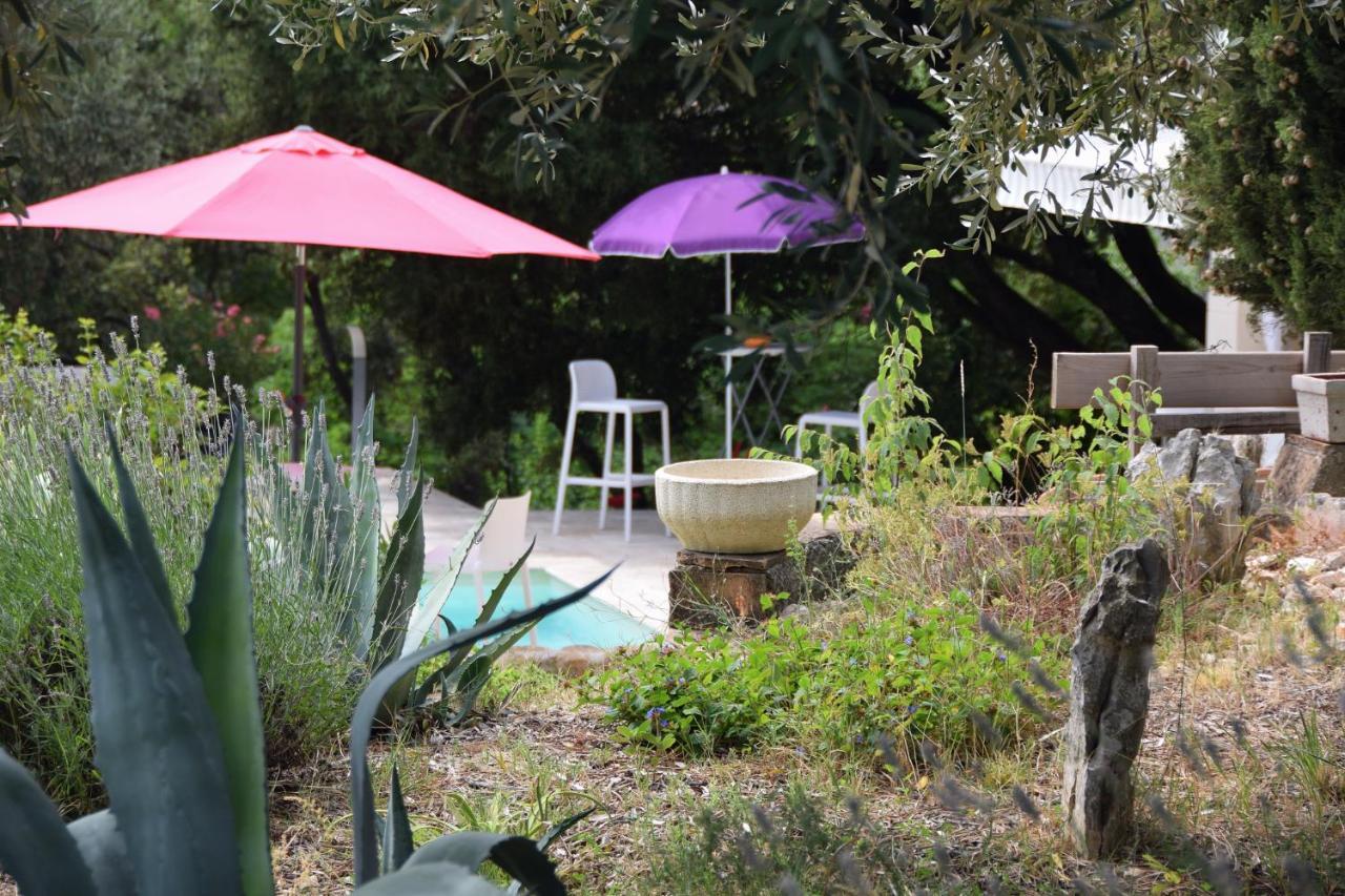 L'Atelier Bed & Breakfast Saint-Maximin  Luaran gambar