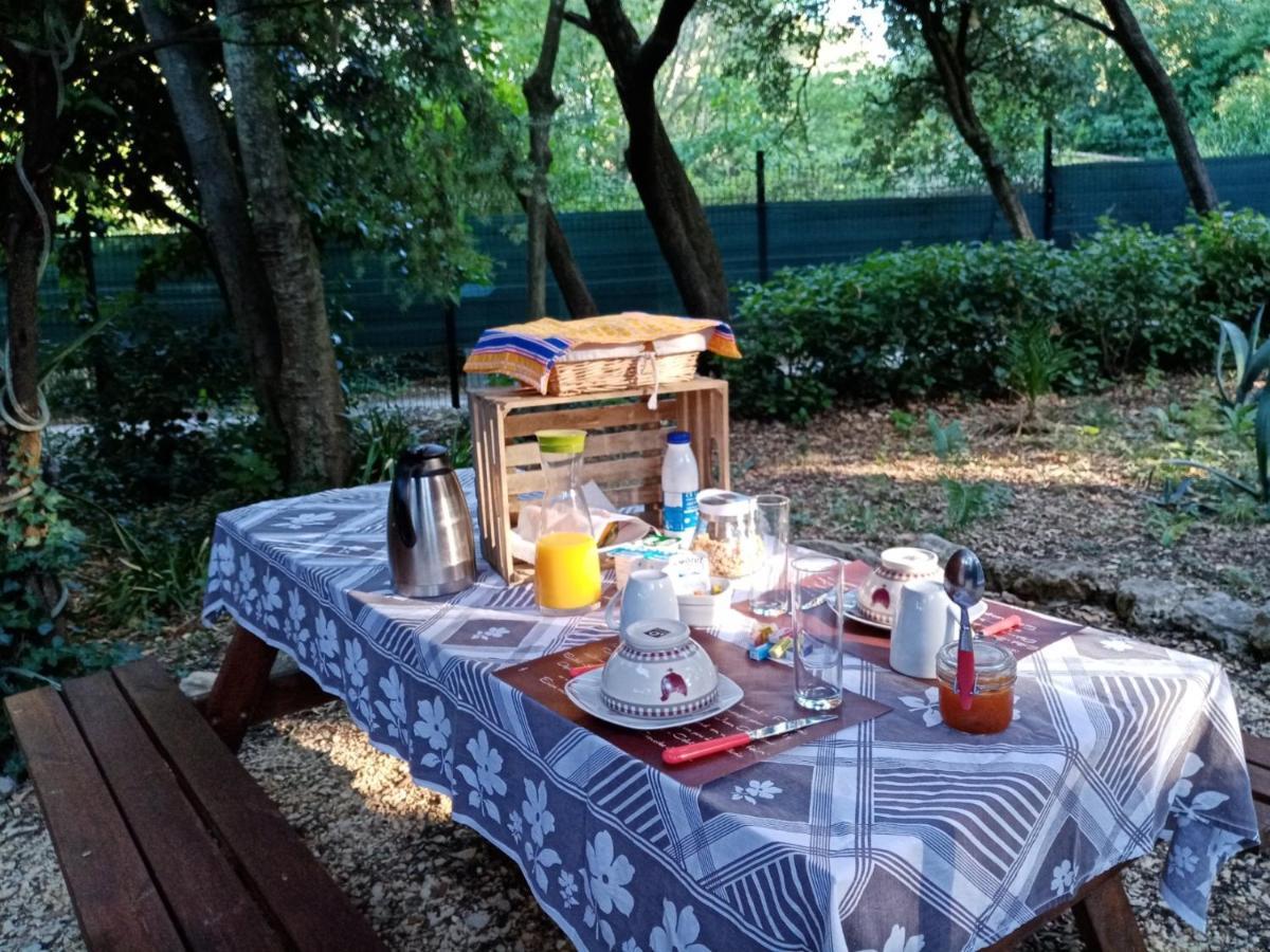 L'Atelier Bed & Breakfast Saint-Maximin  Luaran gambar