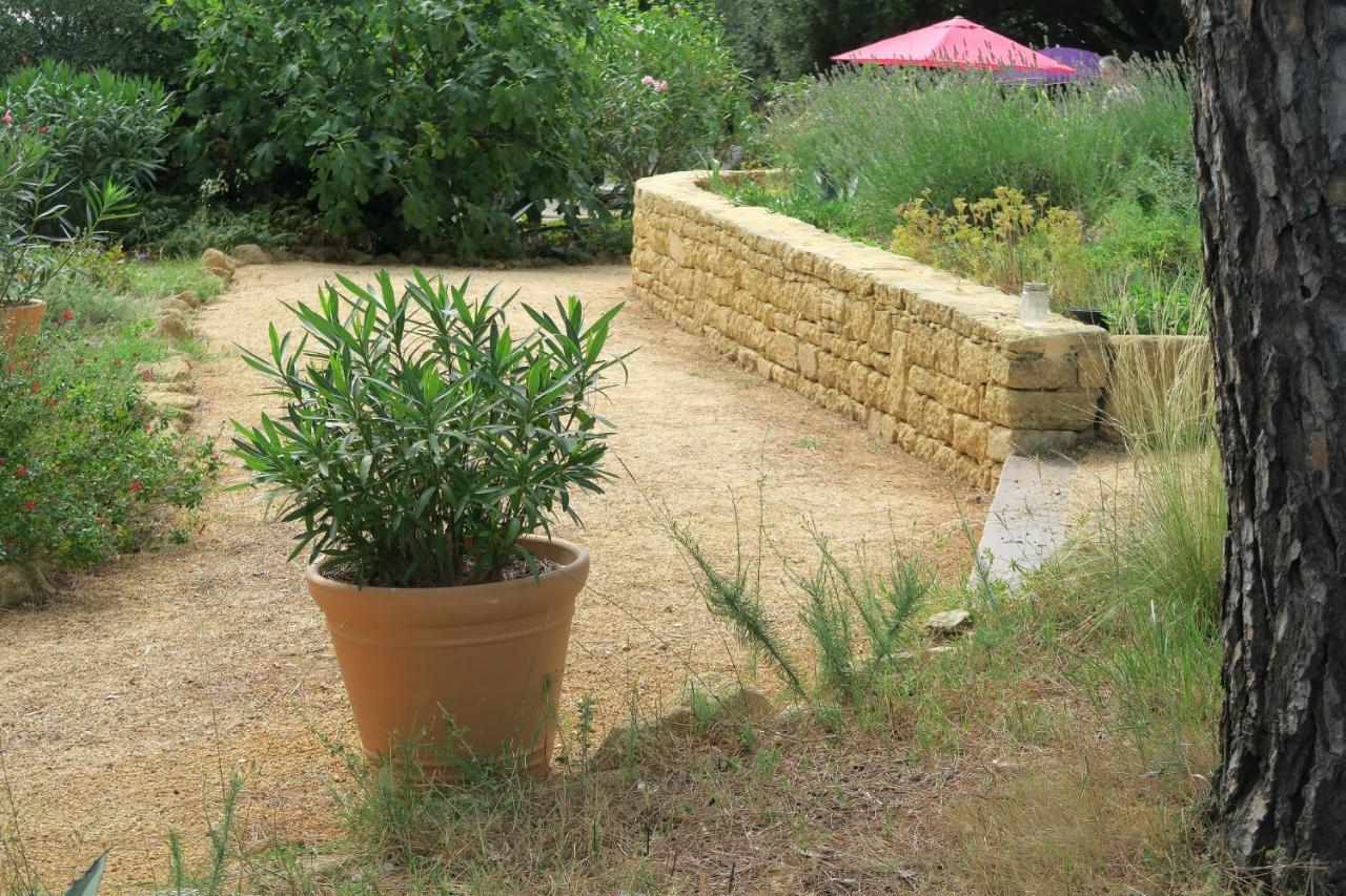 L'Atelier Bed & Breakfast Saint-Maximin  Luaran gambar