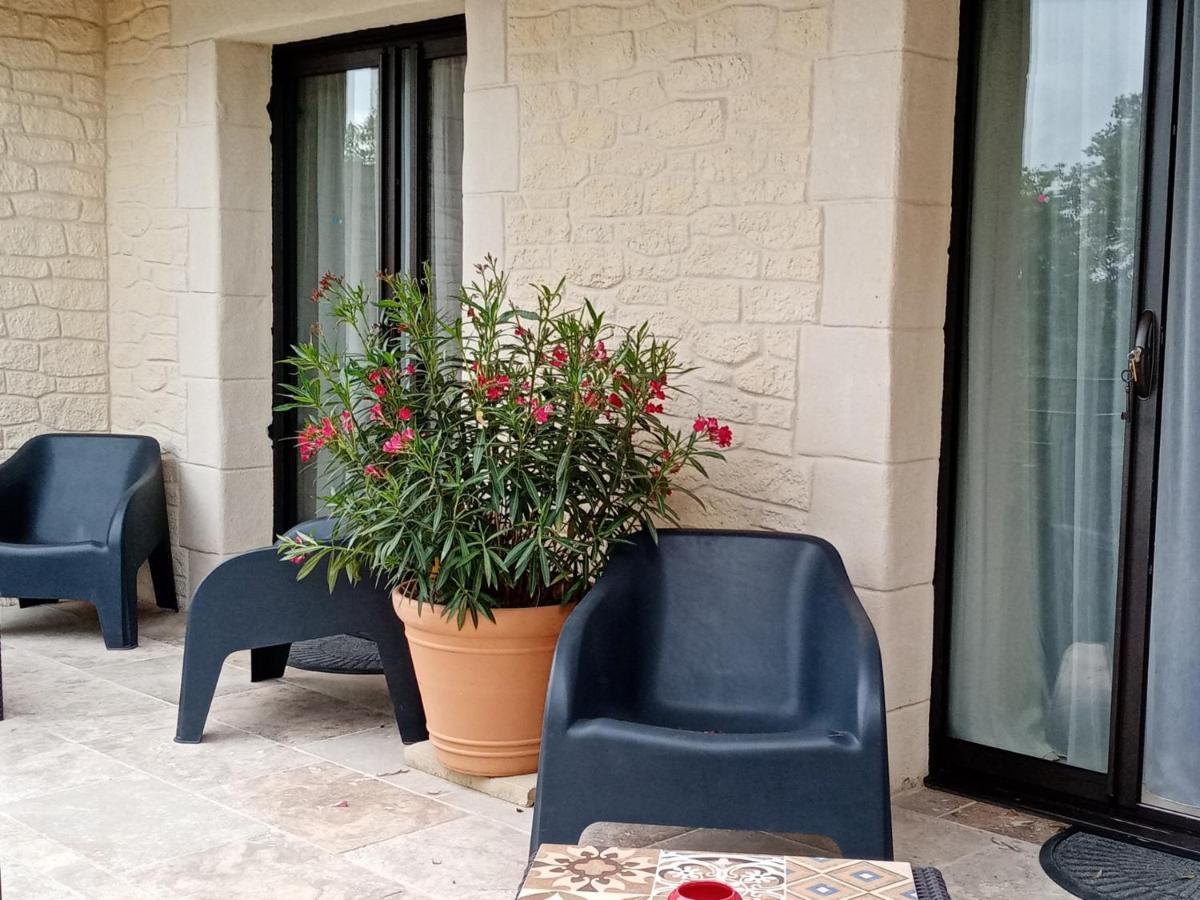 L'Atelier Bed & Breakfast Saint-Maximin  Luaran gambar