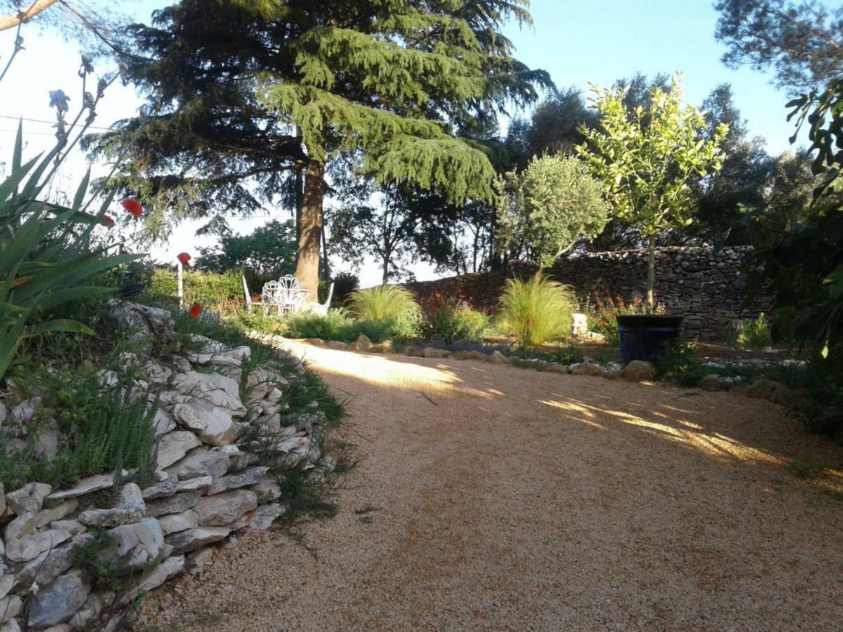 L'Atelier Bed & Breakfast Saint-Maximin  Luaran gambar