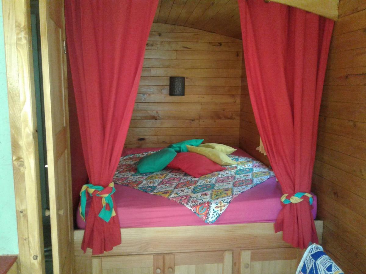L'Atelier Bed & Breakfast Saint-Maximin  Luaran gambar